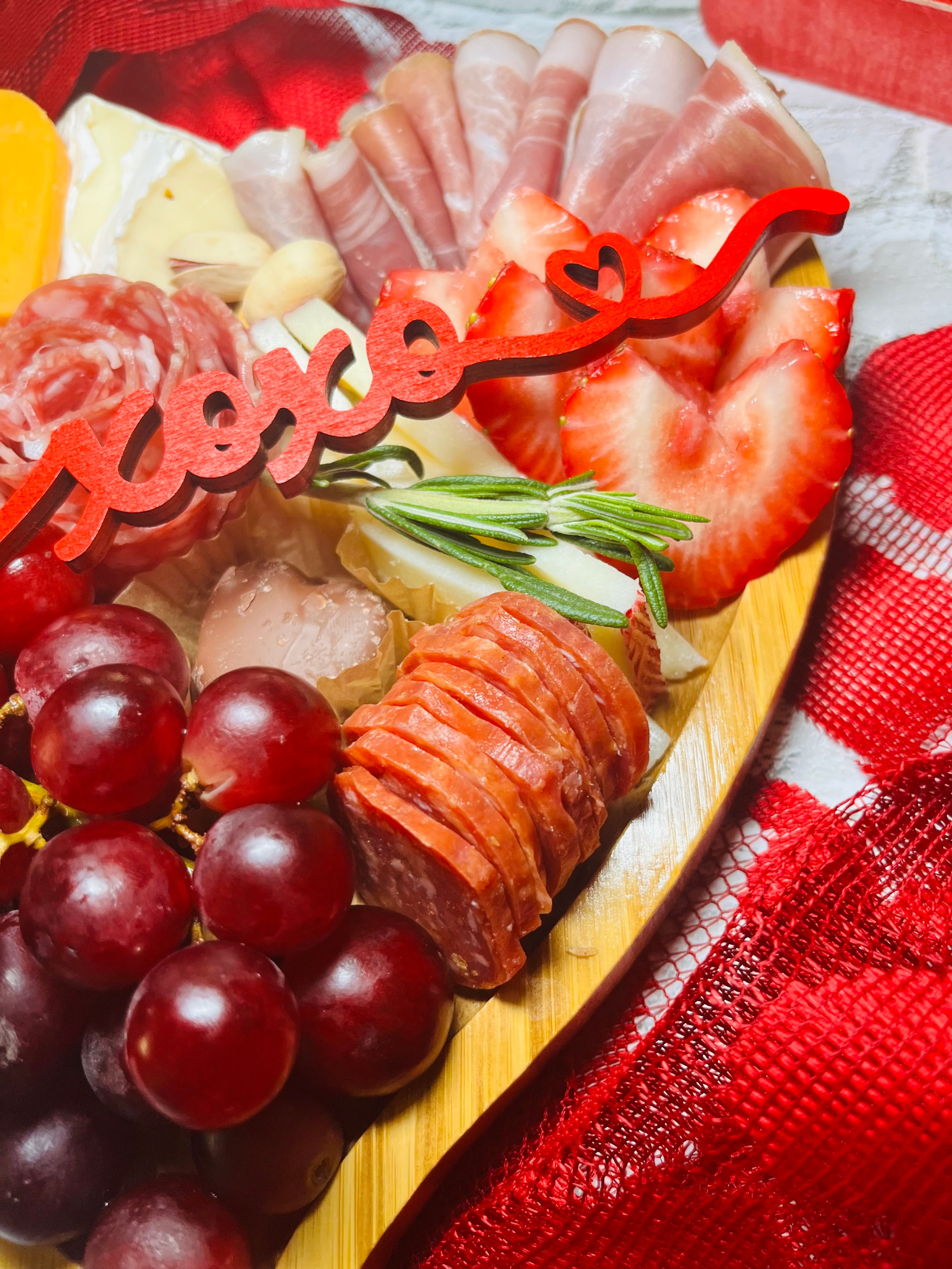 The Amore Board for Two